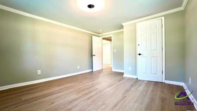 Building Photo - 311 S 2nd St