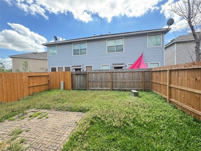 Building Photo - 16527 Beckland Ln