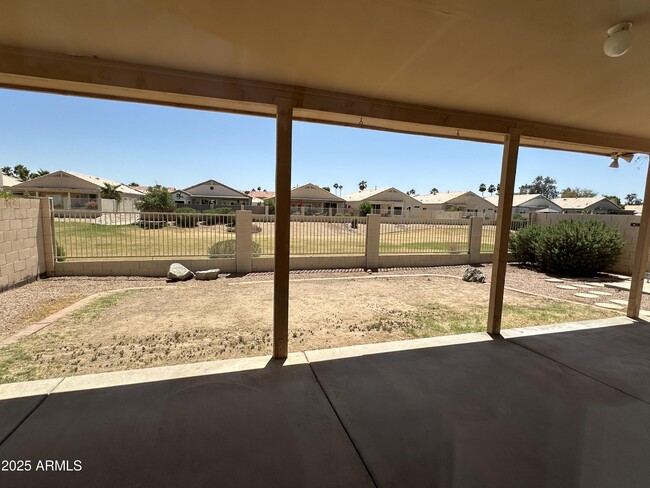 Building Photo - 11337 W Dana Ln