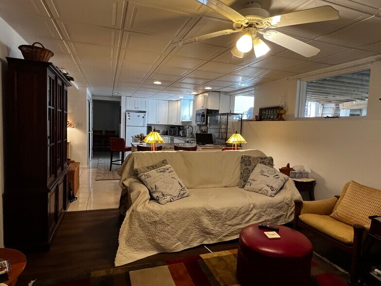 Comfortable space… - 142R Page Rd