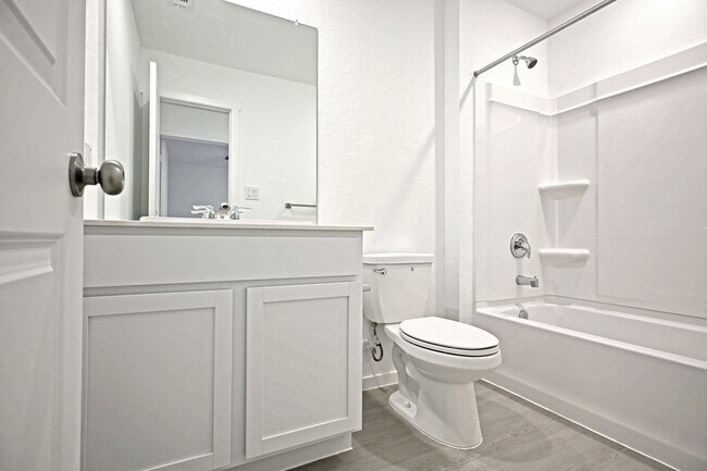 Building Photo - 14709 Mudstone St