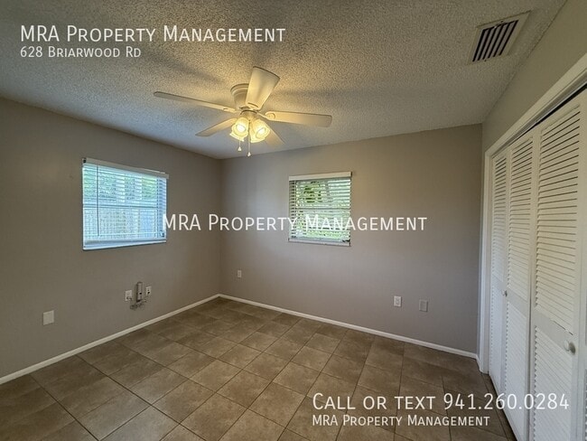 Building Photo - 628 Briarwood Rd
