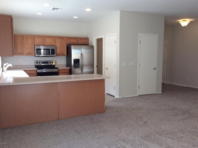 Building Photo - 44812 Paraiso Ln