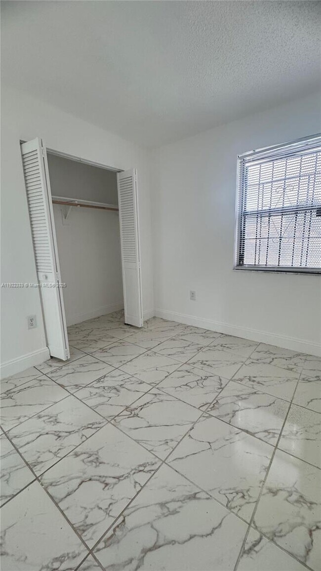 Building Photo - 3039 NW 204th Terrace