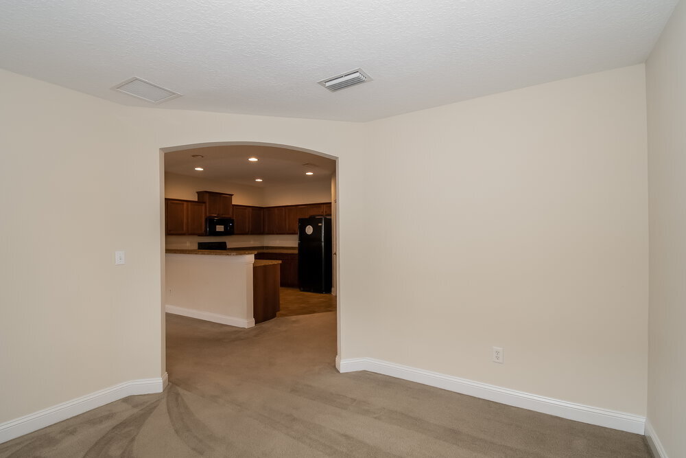 Building Photo - 12100 Hayden Lakes Cir