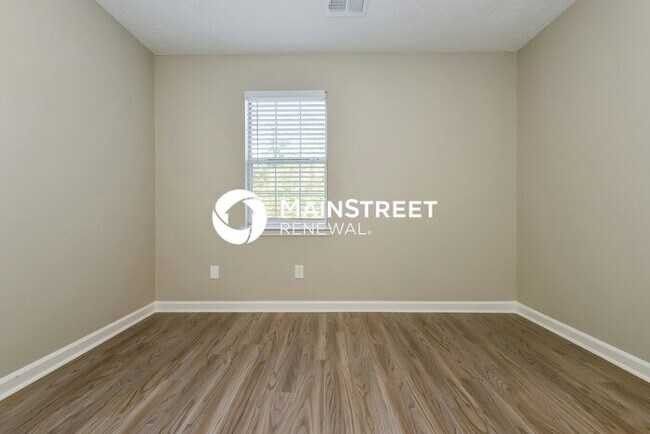 Building Photo - 3 Bedroom Pet-Friendly Home in Covington, GA with Main Street Renewal