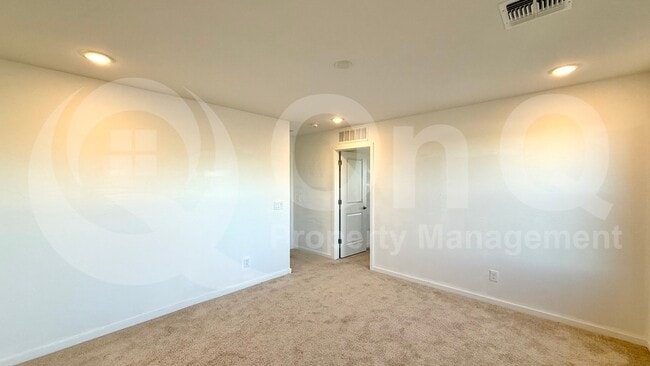 Building Photo - 40414 W Sunland Dr