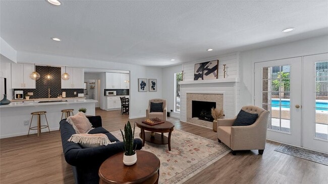 Primary Photo - 7507 Stonecliff Dr