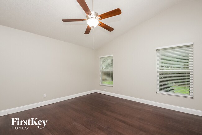 Building Photo - 11405 Kenley Cir