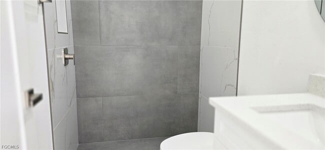 Building Photo - 5218 29th St SW