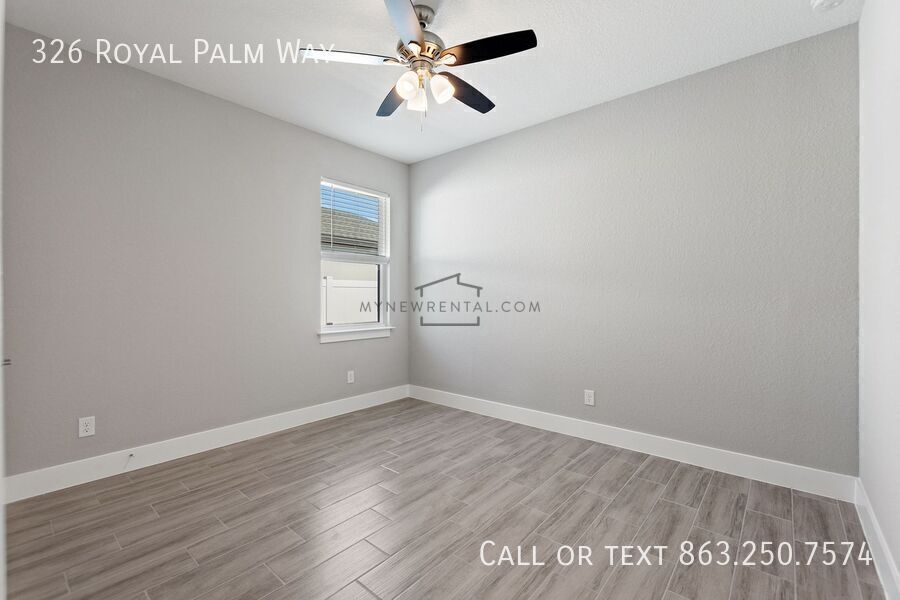 Building Photo - 326 Royal Palm Wy