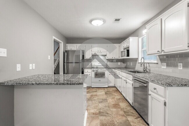 Building Photo - 2595 Jayme Cir