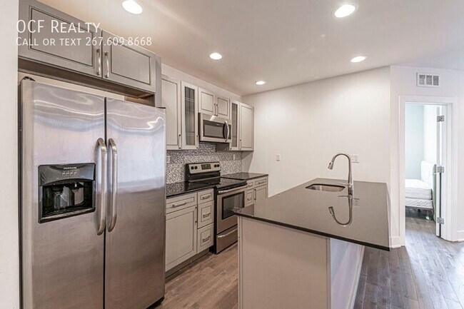 Building Photo - 135-37 N 3rd St