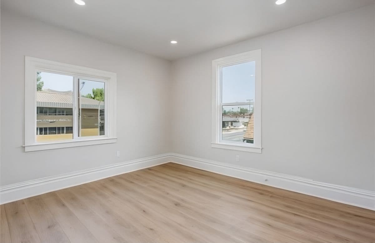 Building Photo - 4224 Brockton Ave