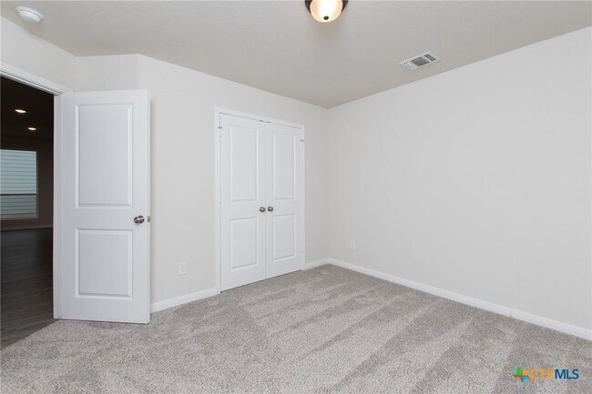 Building Photo - 9806 Kensley Rose Dr