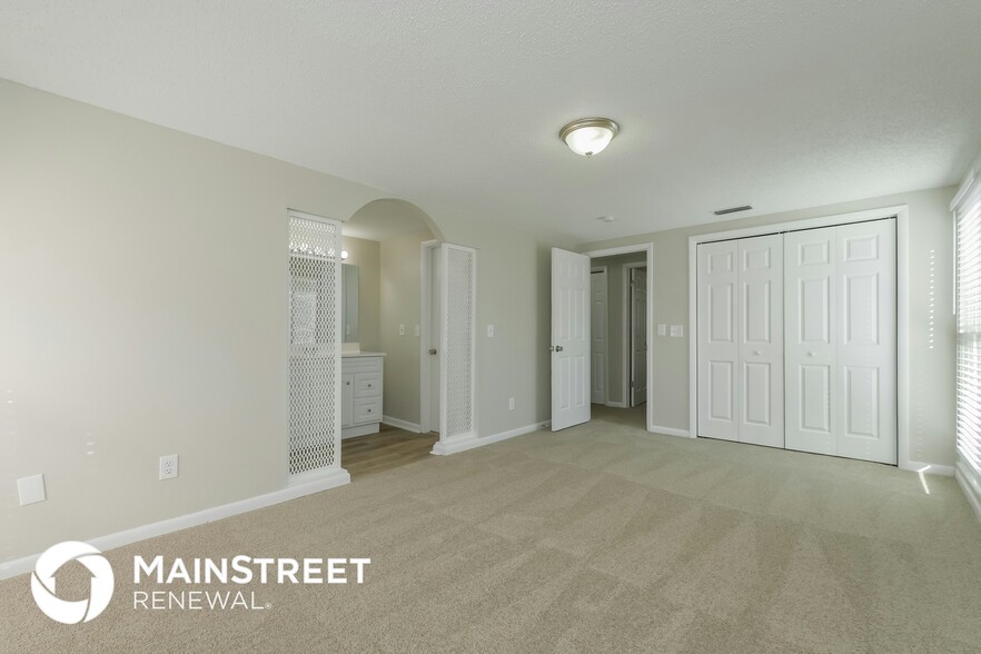 Building Photo - 7406 Meadow Dr