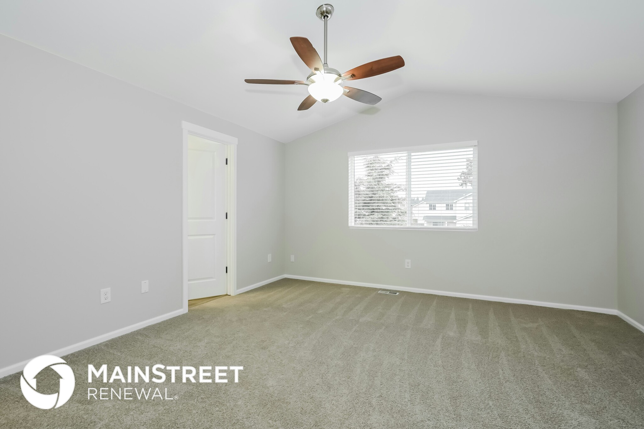 Building Photo - 8117 207th St E