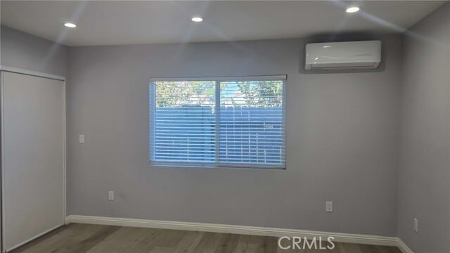 Building Photo - 425 W Orangethorpe Ave