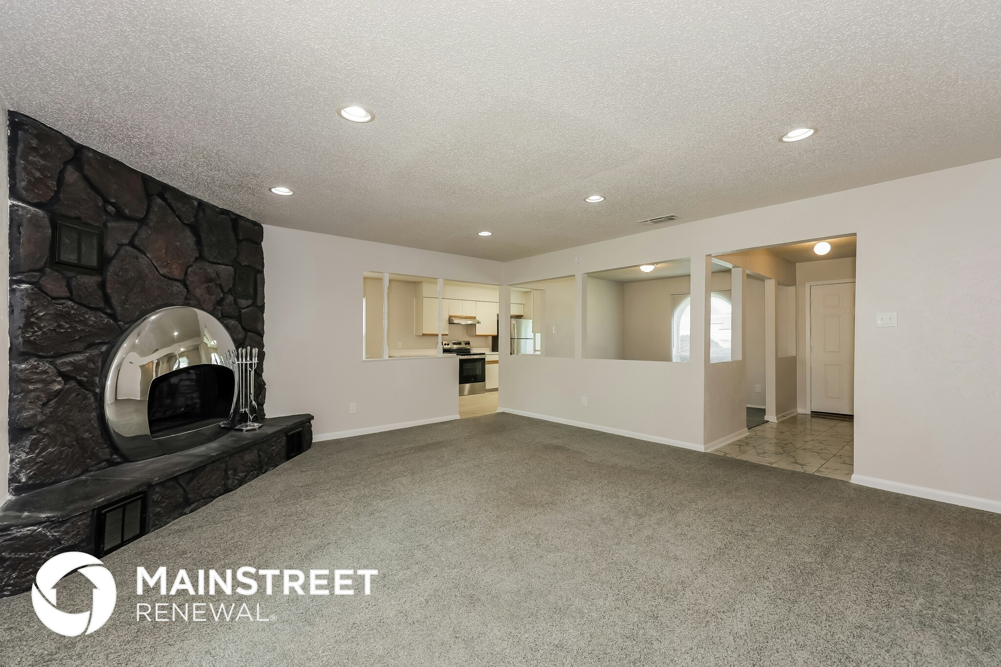 Building Photo - 1816 Christopher Dr