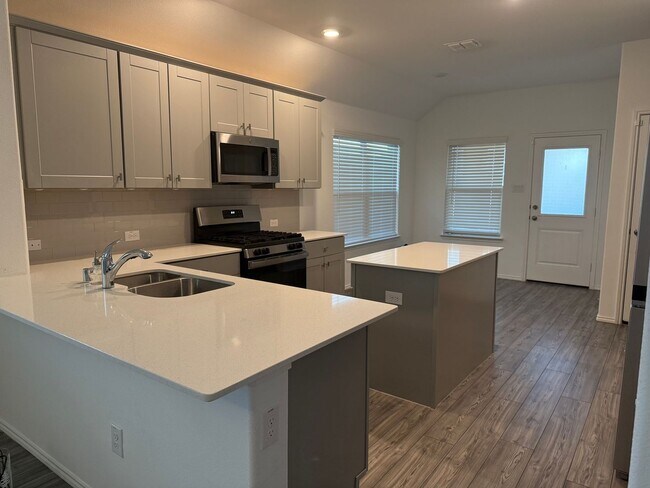 Building Photo - Great 3 bedroom in Providence Village Ask about the Move In Special!!