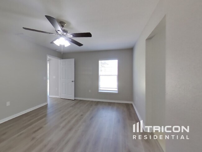 Building Photo - 20825 Marlin St