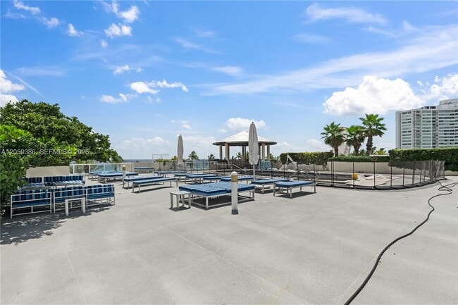 Building Photo - 7330 Ocean Ter