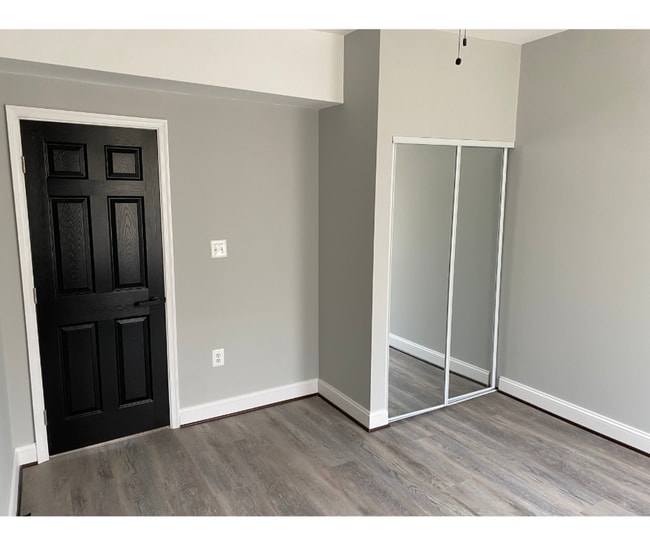 Building Photo - 3523 Edmondson Ave