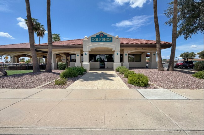Building Photo - 1Bed/2Bath Furnished House in 55+ Age-Restricted Community in East Mesa!