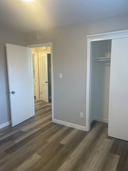 Building Photo - 4562 Everett St