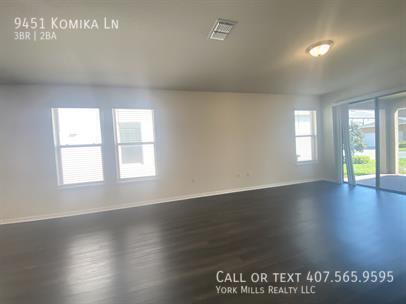 Building Photo - 9451 Komika Ln