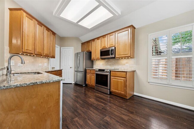 Building Photo - 20802 Sweet Violet Ct