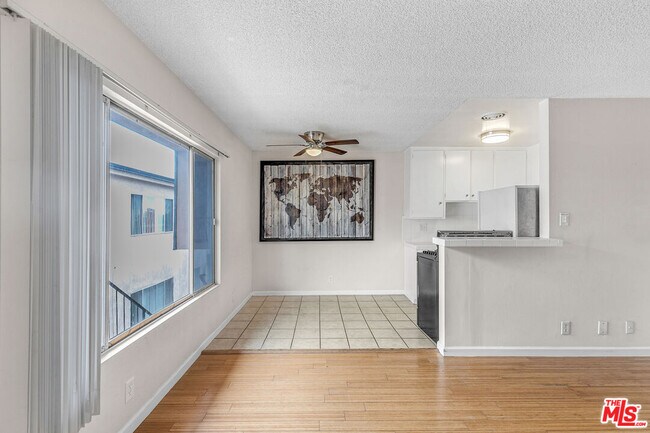 Building Photo - 2624 6th St