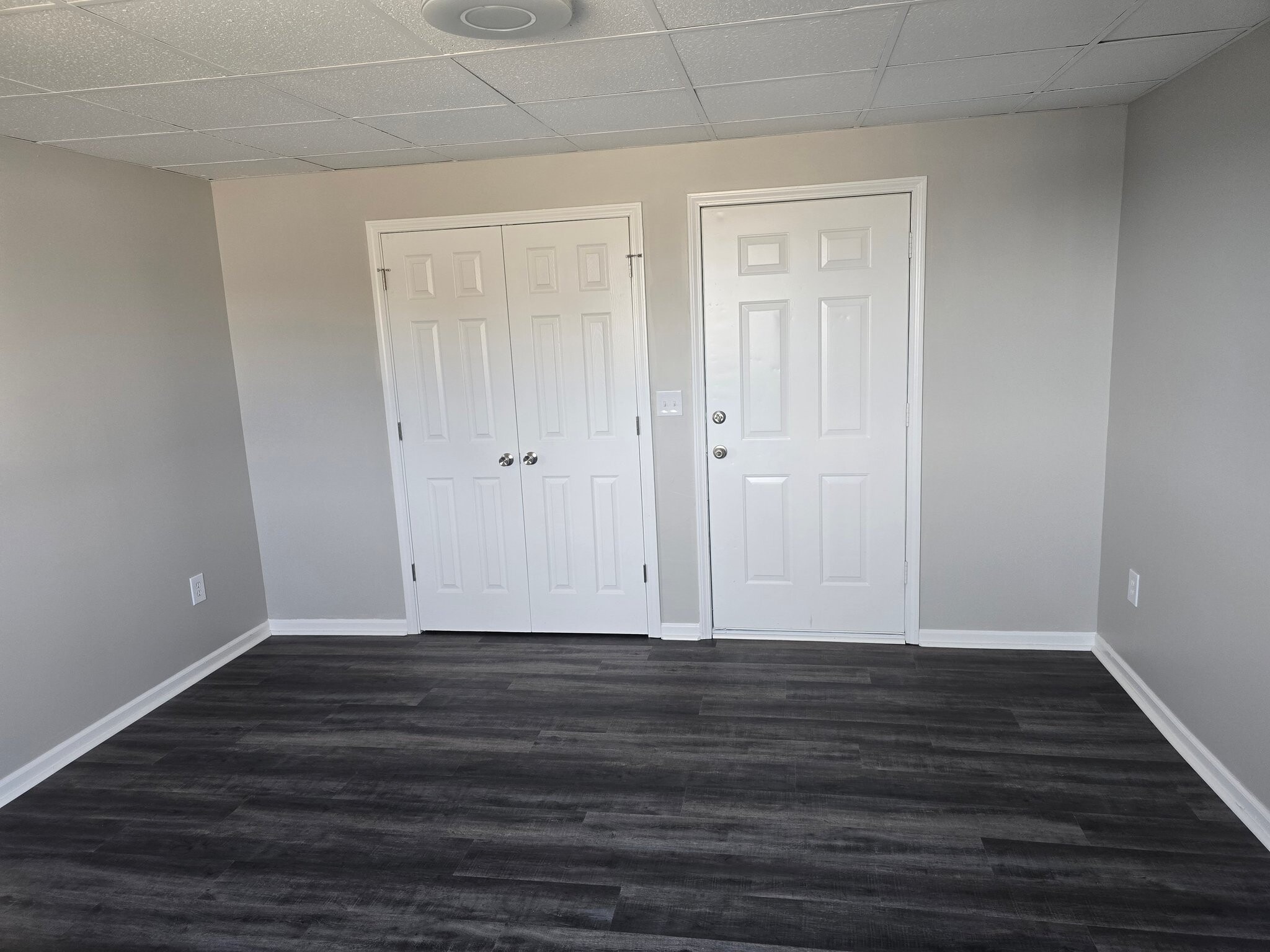 Building Photo - 27415 Gratiot Ave