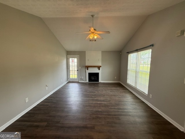 Building Photo - 221 Cody Dr