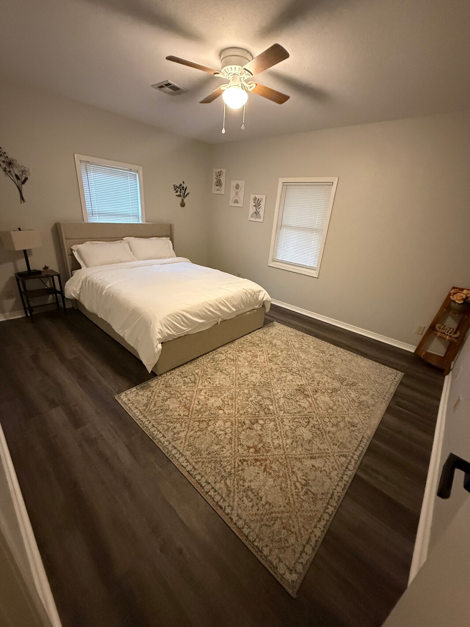 Building Photo - 1408 N Juniper Ave