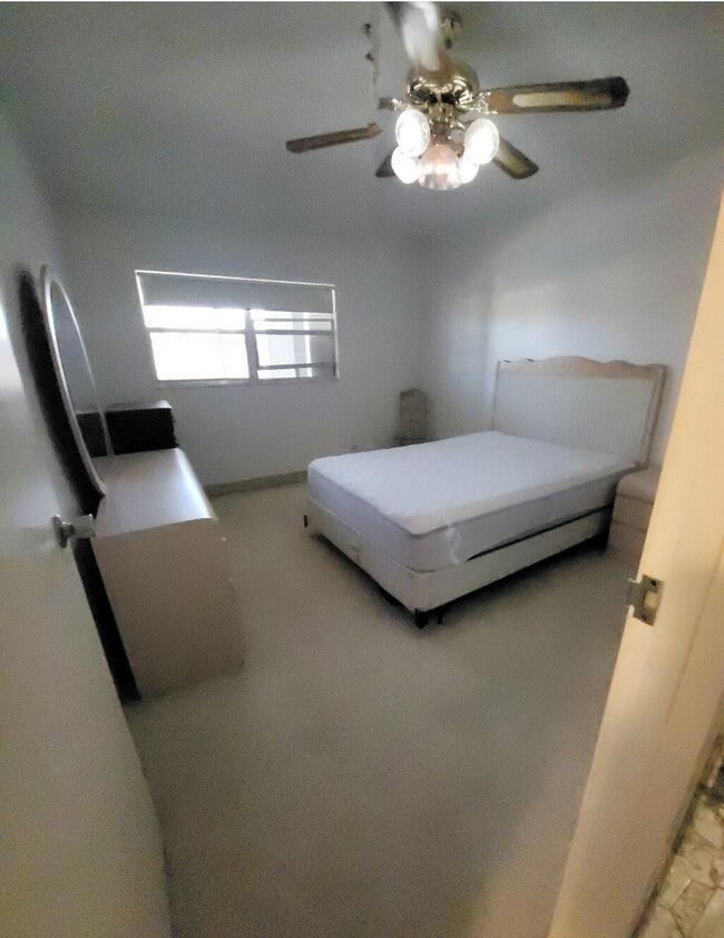 Building Photo - 141 Saxony Trail