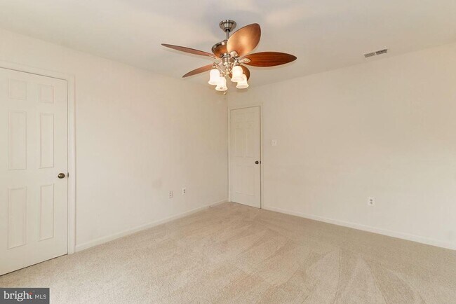 Building Photo - 10195 Ashbrooke Ct