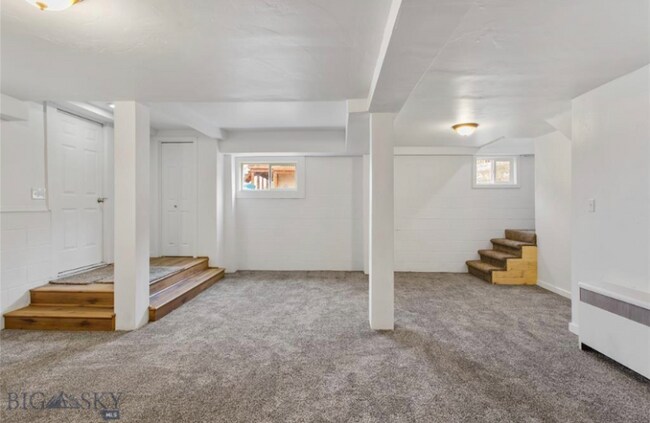 Building Photo - 23 E La Platte St