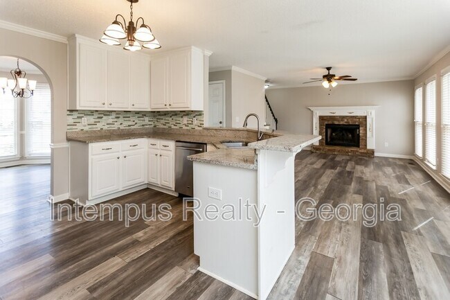 Building Photo - 612 Ridge Crossing Dr