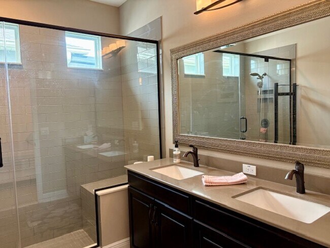 Building Photo - Gorgeous 3-bedroom Model Home in 55+ Commu...