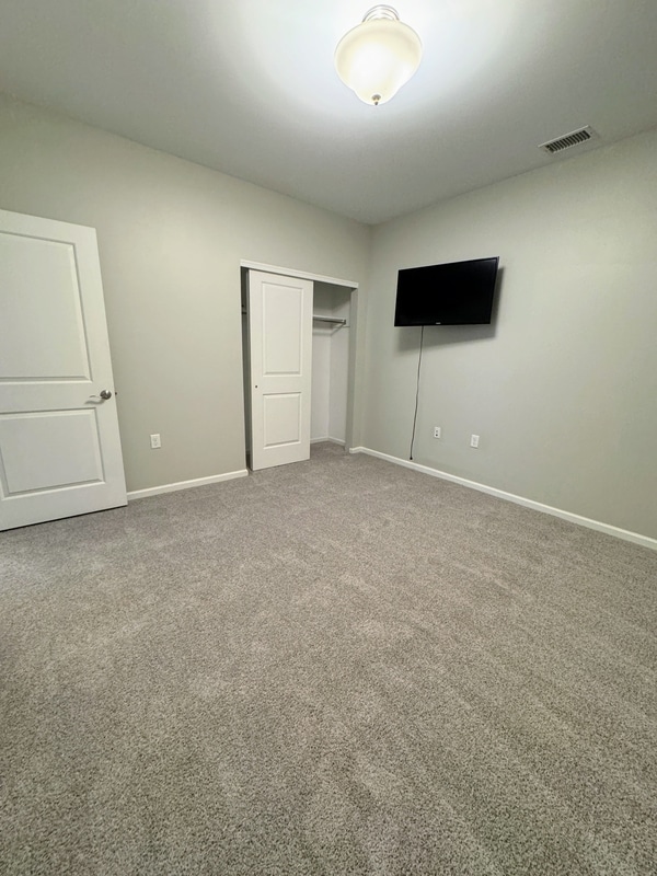 Building Photo - 4309 Hillingdon Bend