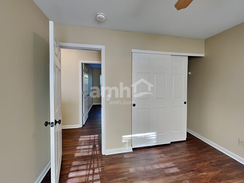 Building Photo - 10054 Brandsteade Ct