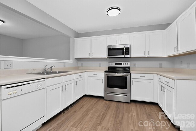 Building Photo - 7348 Mitzi Deborah Dr