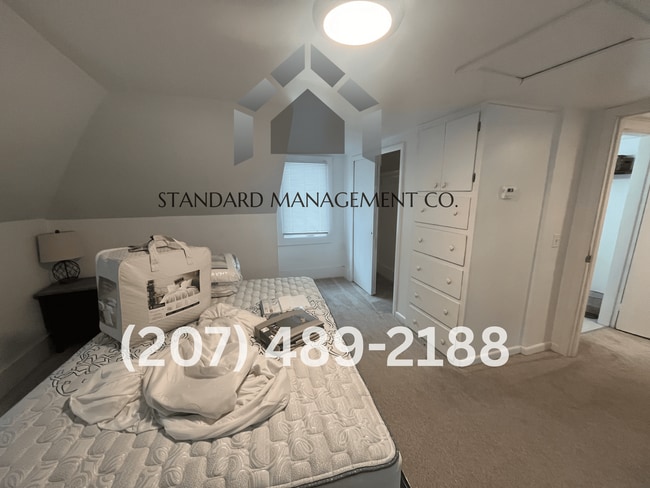 Building Photo - 3 Baker St