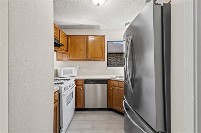 Building Photo - 616 Rancho Dr