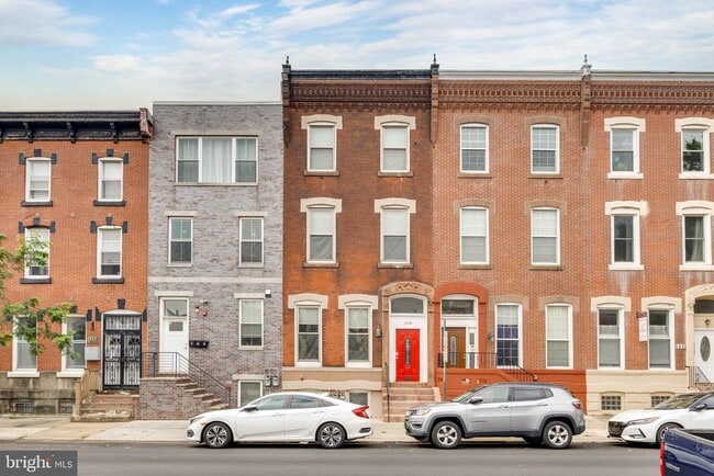 Building Photo - 1418 Christian St
