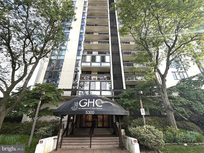 Building Photo - 5300 Holmes Run Pkwy