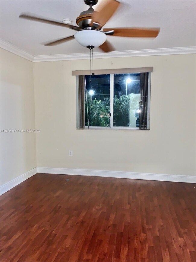 Building Photo - 20930 SW 87th Ave