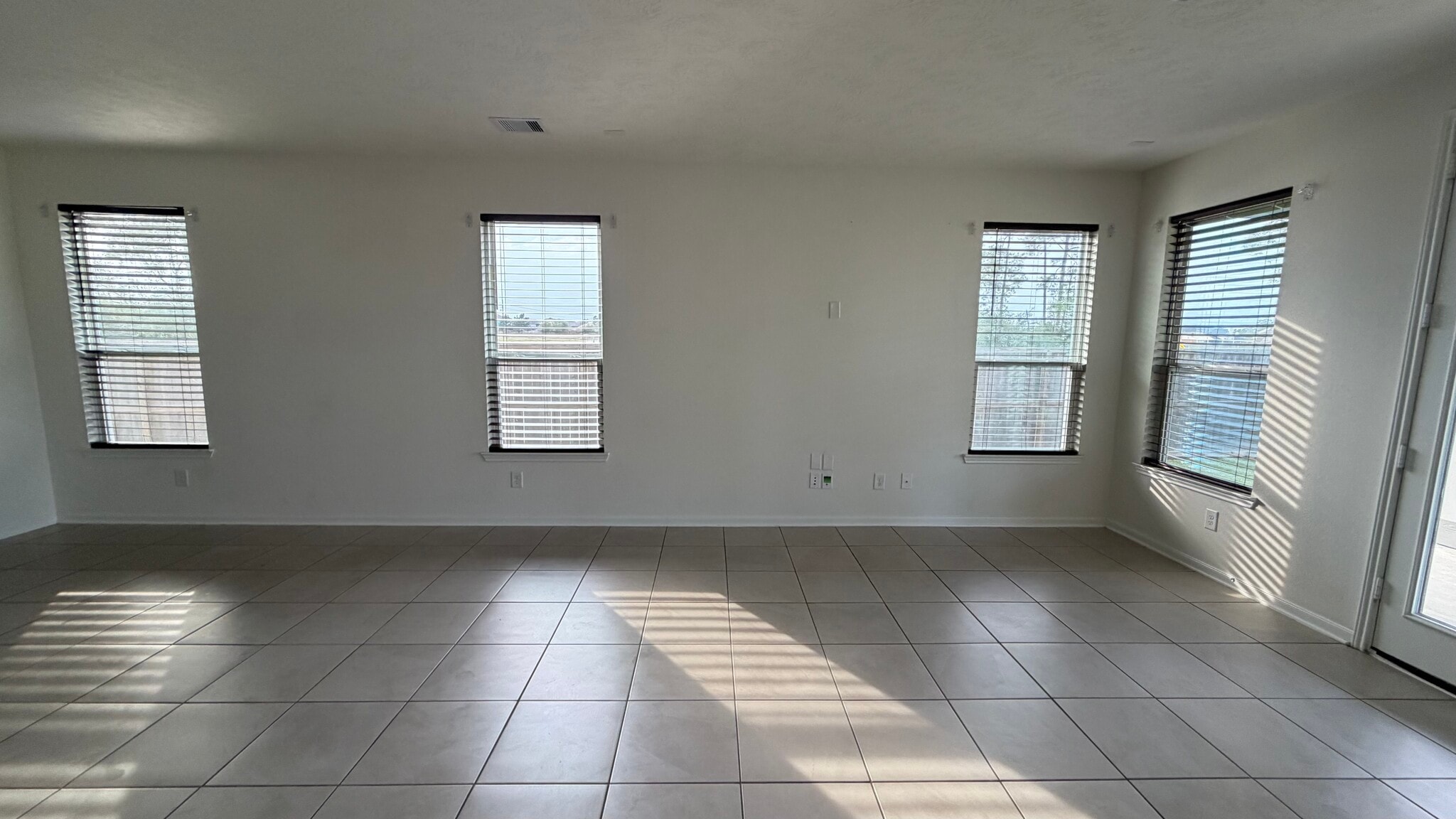 Building Photo - 23438 Stahl Creeks Ln