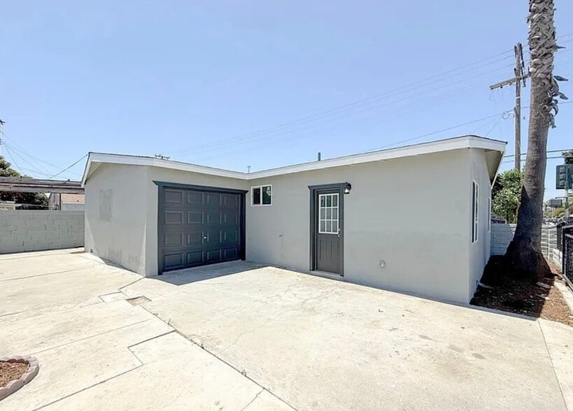 Building Photo - 520 N Wilmington Ave
